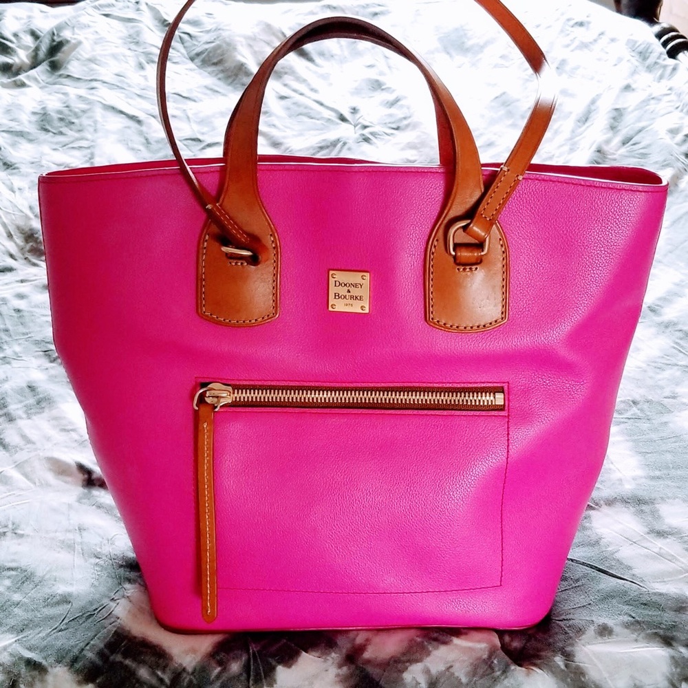 Stunning pink Dooney and Bourke Satchel Bag